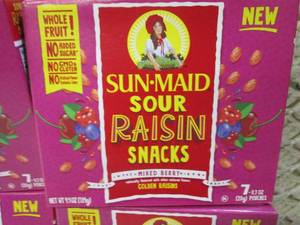 lot 258 image: 4 Boxes of Sun-Maid Sour Raisin Sna...