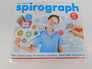 lot 39 image: The Original Spirograph