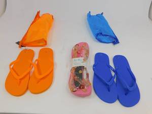 lot 44 image: Charlie Paige Flip Flops Bags with Flip Flops