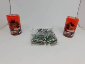lot 50 image: Marvel Avengers Complete 40 Piece Sets