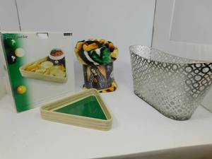 lot 103 image: Misc Items