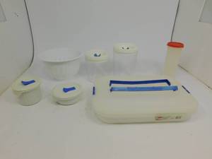 lot 113 image: Misc Housewares