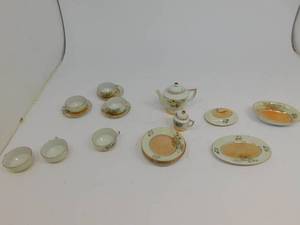 lot 125 image: Childs Ceramic Tea Set