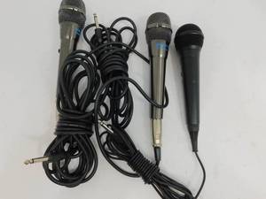 lot 127 image: 2 VocoPro Mark - 12 Pro Microphones  Optimus Microphone