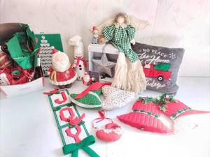 Lot of Christmas Items