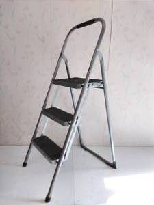 Easy Reach Ladder by Gorilla Ladders