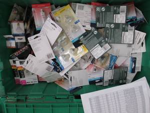 lot 22 image: Green Folding Top Heavy Duty Tote F...
