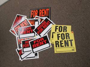 lot 32 image: Large Lot of For Rent Signs Variou...