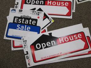lot 33 image: Large Lot of Open House, Estate Sal...