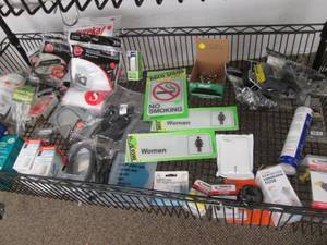 lot 44 image: Lot of Misc.Items on Shelf See Pho...