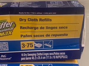 lot 130 image: Swiffer Refills