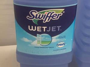 lot 126 image: Swiffer WetJet Cleaner