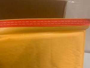 lot 142 image: Bubble Mailers