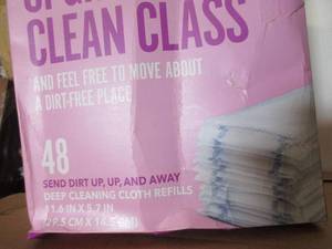 lot 112 image: Swiffer Style Mop Cloths