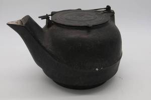 Cast iron&nbsp Hot water Kettle