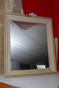 White Hand Carved Mirror&nbsp
