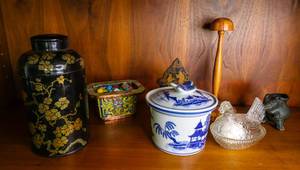 Lot of Misc Oriental Decor&nbsp