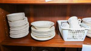 Fine China And Glassware&nbsp