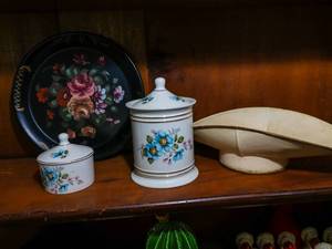 Home Dcor Lot  Decorative Porcelaine and Coal bin