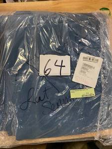 lot 64 image: Putnam Matelasse Navy Cotton King Coverlet, 50170Q-K-NAVY - NEW