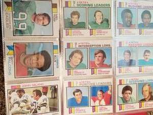 lot 40 image: Collection of Topps Football Cards 1971-1973