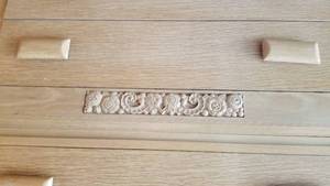 lot 75 image: Blonde Mahogany Vintage MCM 7 Drawer Dresser