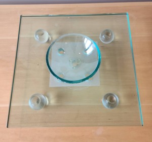 lot 64 image: Glass Flower VaseBowl With Stand