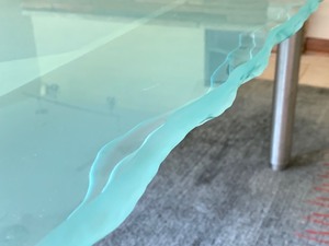 lot 1 image: Simply Stunning Custom Made Dining Room Table