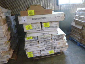 lot 4 image: Pallet of Heritage Red Birch Wall Cabinets