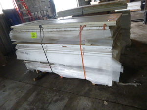 lot 52 image: Pallet of Slab Doors