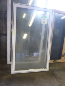 lot 58 image: 2 Picture Windows