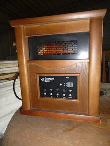 lot 114 image: Comfort Zone Infrared Heater