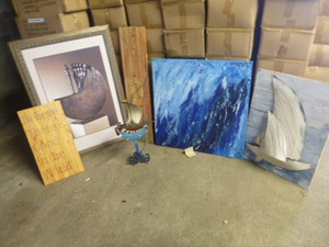 lot 154 image: HomeOffice Dcor