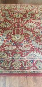 lot 5 image: 100% Wool Tufted Arts & Crafts Red Area Rug  7.10 x 9.10