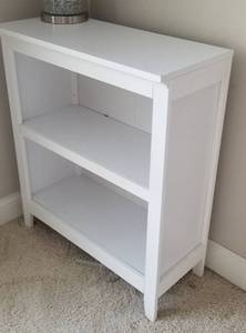 lot 51 image: White Enamel 2 Shelf Book Case (a)