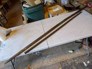 lot 198 image: (2) Heavy Pry Bars