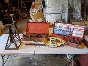 lot 209 image: Milwaukee Sawzall, Milwaukee Right Angle Drill, Jack Stands and Hedge Trimmer