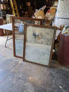 lot 212 image: Lot of 2 Wall Mirrors