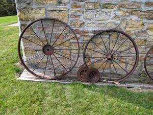 lot 2 image: Antique Steel Wheels & Brake Rotors