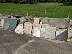 lot 5 image: Lot of 15 Pieces of Granite and Marble Slabs - Lot 1