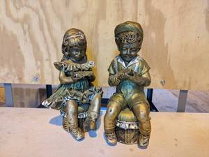lot 143 image: Pair of Plaster Child Statues