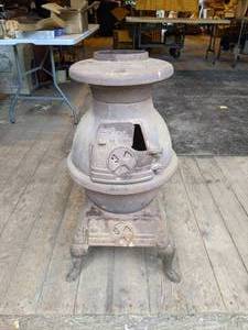 lot 149 image: Sears & Roebuck Pot Belly Stove