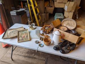 lot 31 image: Home Dcor, Red Wing Dishes Set, and More