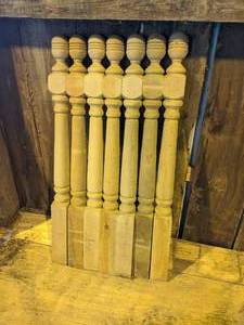 lot 101 image: (7) 4 x 4 Corner Posts