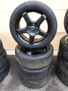 lot 4 image: 4-MB 17 Wheels With Universal 5 Bolt Pattern & A Matching Set Of Primwell Valera Sport AS 2055017 With Full Tread .