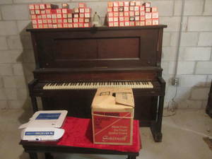 lot 27 image: Player Pump Piano