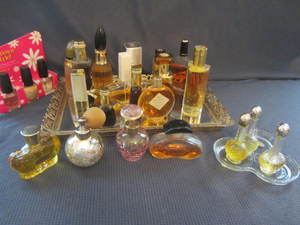 lot 99 image: Perfume Bottles, Atomizer, Trays