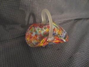 lot 70 image: Murano Basket