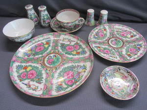 lot 140 image: Oriental Dinnerware