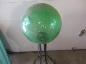 lot 153 image: Gazing Globe & Stand